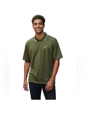 Nike Fit-Dry. Men’s Large.  Pre-Owned in Excellent